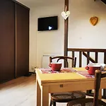 1 Terrasse Et Piscine * Boersch