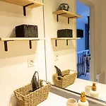 1 Terrasse Et Piscine Apartment *